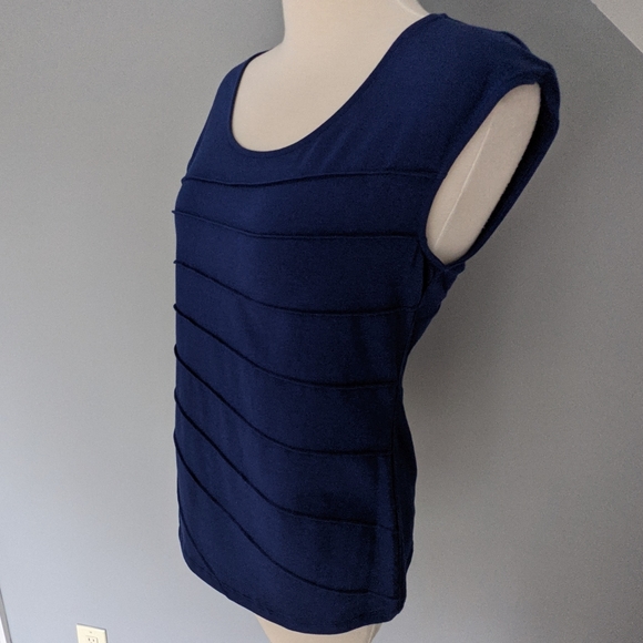 Ann Taylor Tank | Size M - Picture 2 of 5